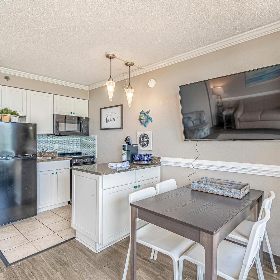Soothing Oceanview Getaway -- Free Wi-Fi & Free Parking, New Listing Aparthotel Myrtle Beach Kültér fotó