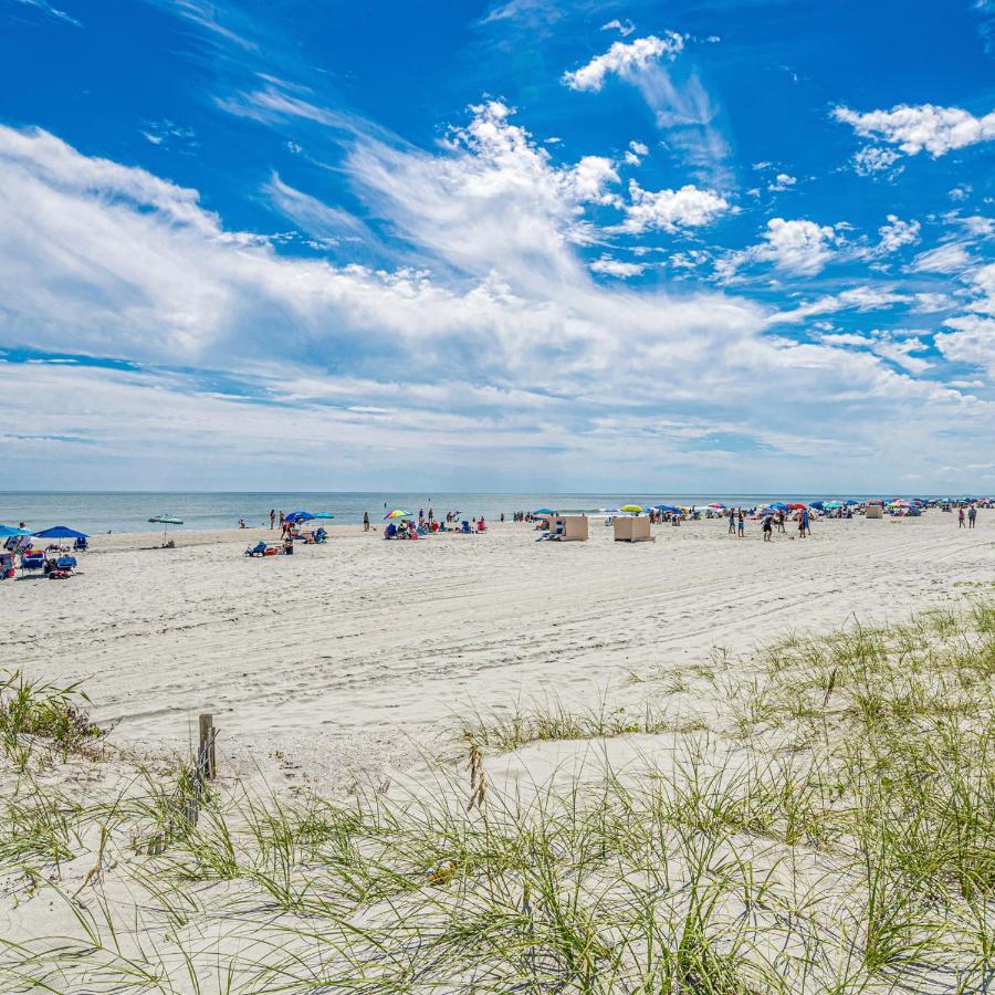 Soothing Oceanview Getaway -- Free Wi-Fi & Free Parking, New Listing Aparthotel Myrtle Beach Kültér fotó
